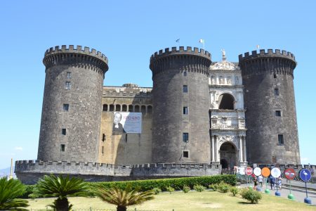 Castello Nuovo 2